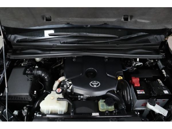 2018 Toyota Innova 2.8 Crysta V Wagon AT (ปี 16-20) B2153 รูปที่ 3